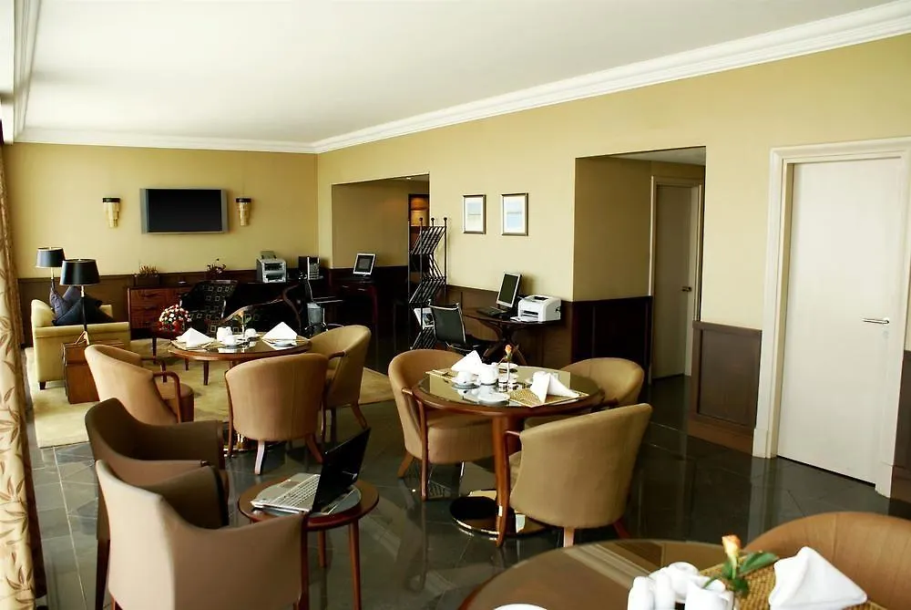 Sheraton Kampala Hotel 5*,  Uganda