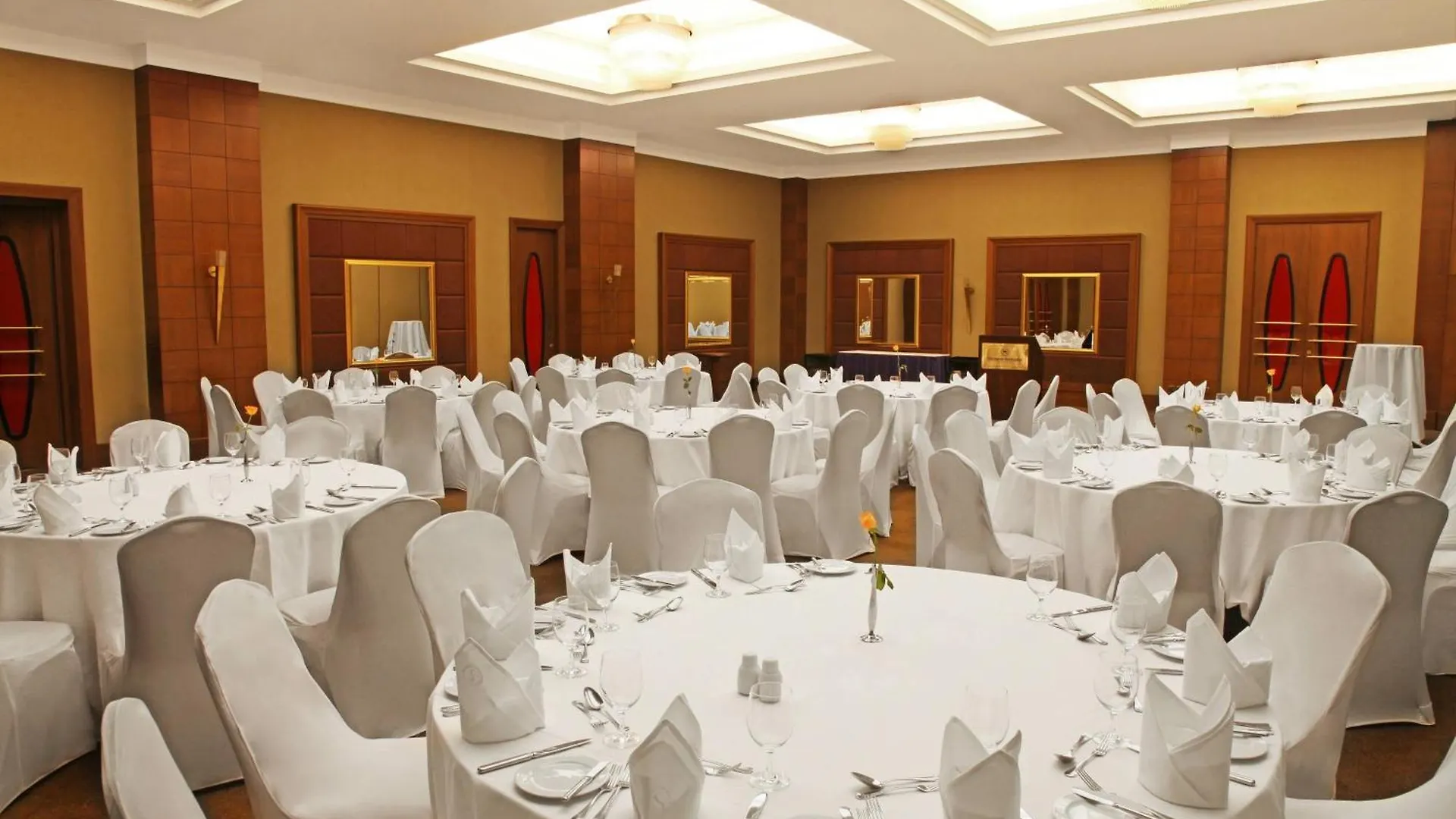 Sheraton Kampala Hotel 5*,  Uganda